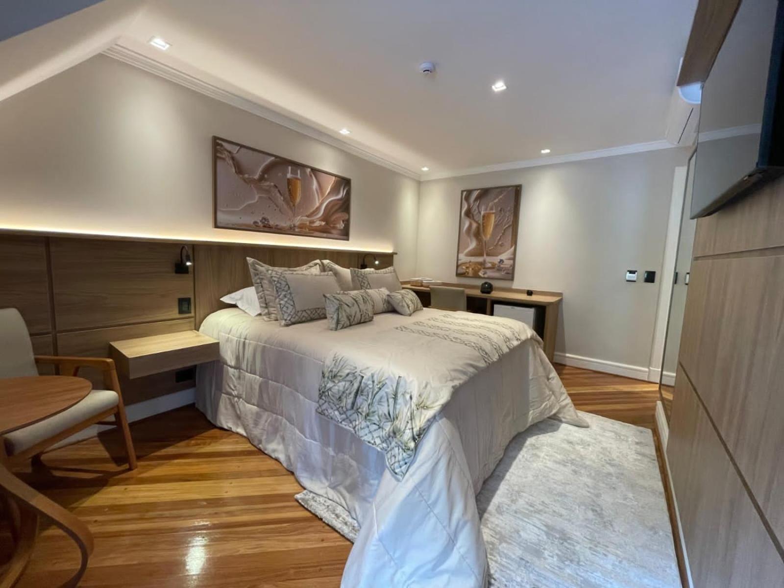 Champet Boutique Hotel *