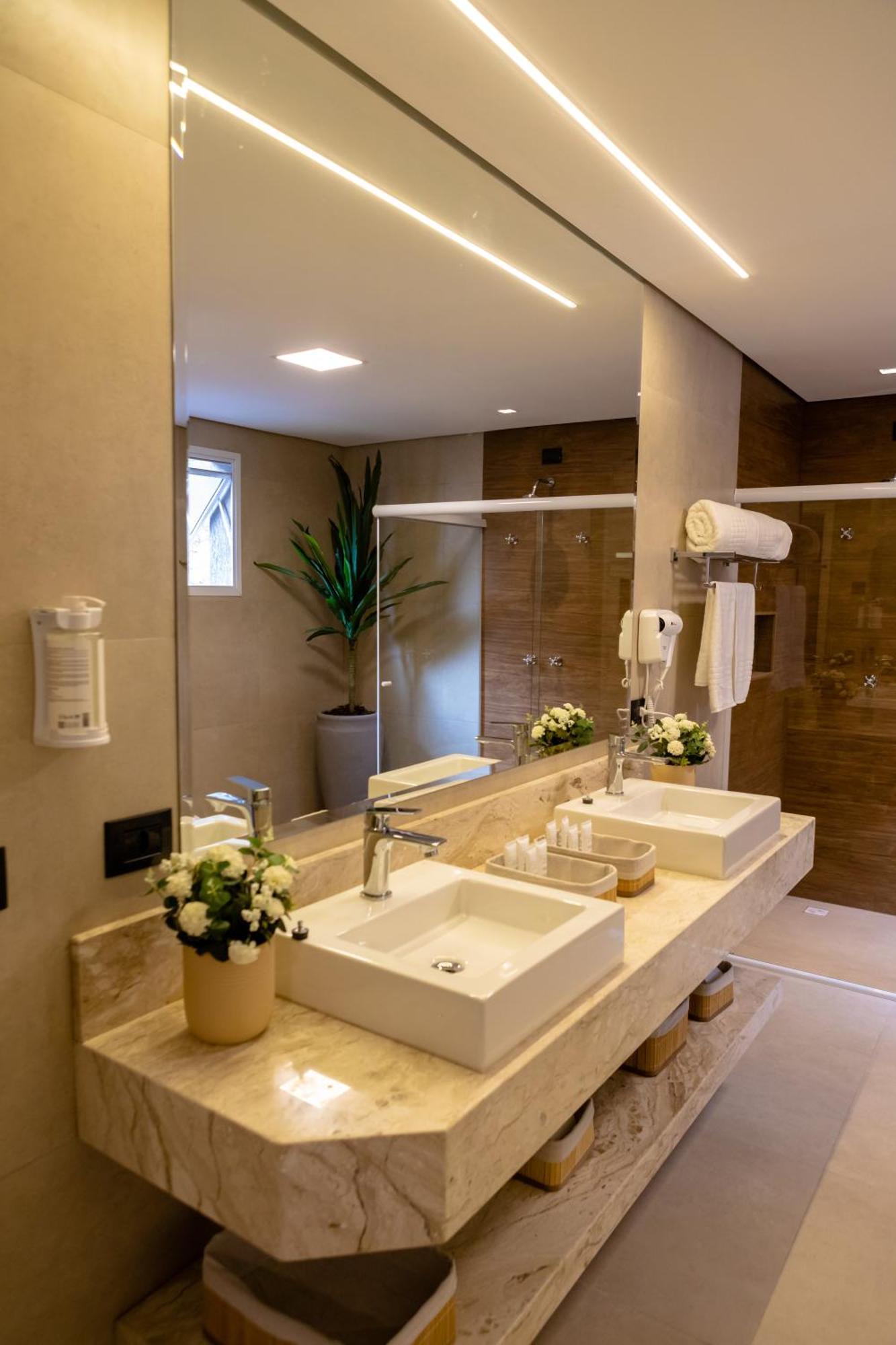 Champet Boutique Hotel *